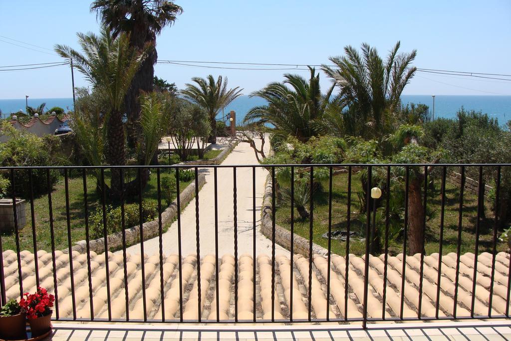 La Villa Rosa Al Mare Pozzallo Rum bild
