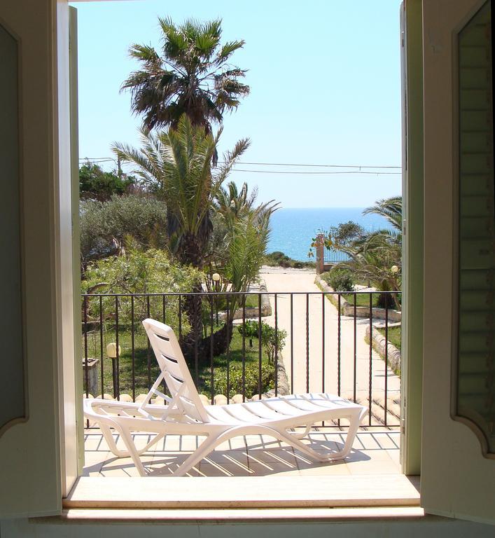 La Villa Rosa Al Mare Pozzallo Rum bild