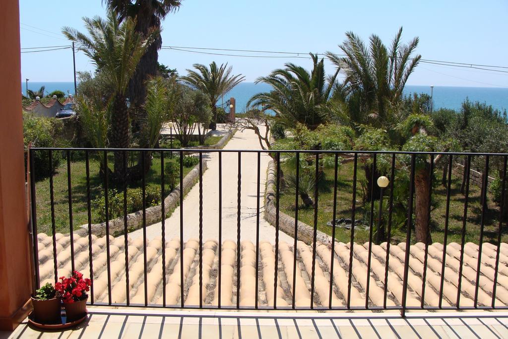 La Villa Rosa Al Mare Pozzallo Rum bild