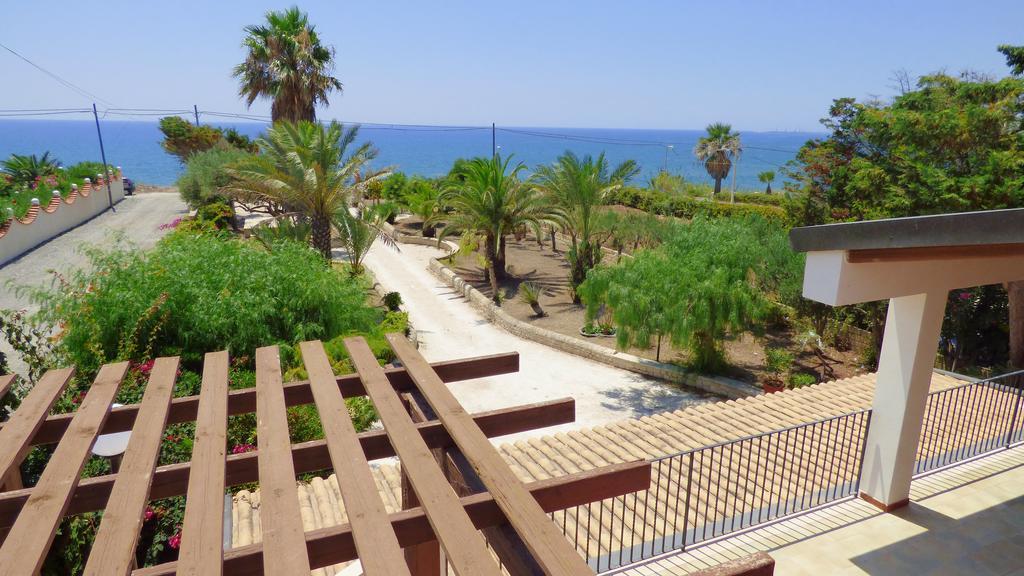 La Villa Rosa Al Mare Pozzallo Exteriör bild