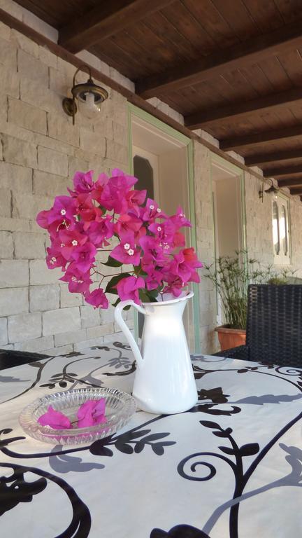 La Villa Rosa Al Mare Pozzallo Exteriör bild